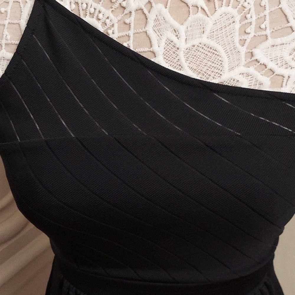 NEW BCBGENERATION One Shoulder Fit and Flare Little Black Dress 6 Party Evening - Picture 4 of 15